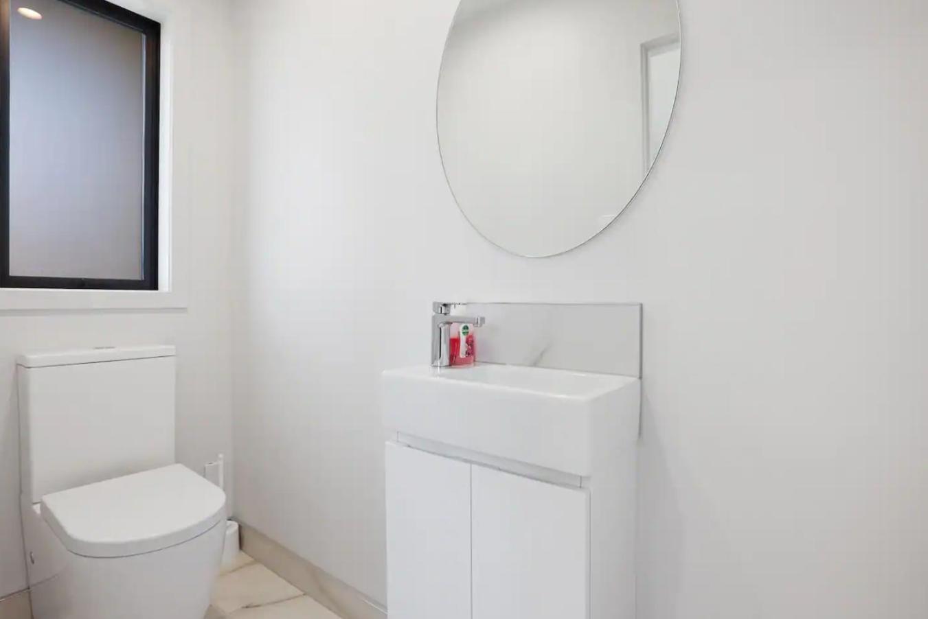 Discover A Brand New Apartment In Vibrant Chch 크라이스트처치 외부 사진